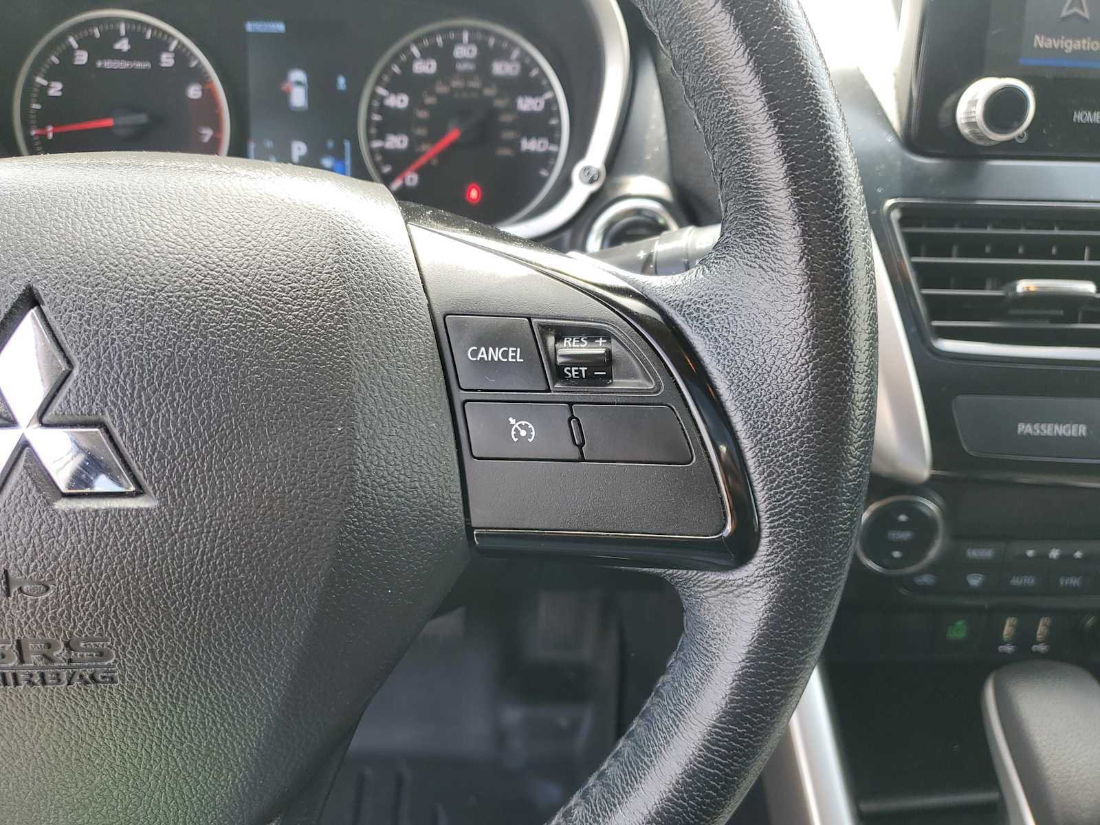 Thumbnail: 2022 Mitsubishi Eclipse Cross - 24