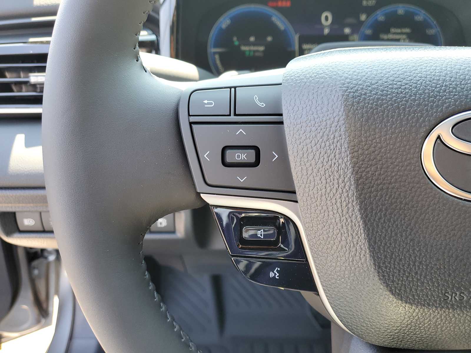 Thumbnail: 2026 Toyota Camry - 23