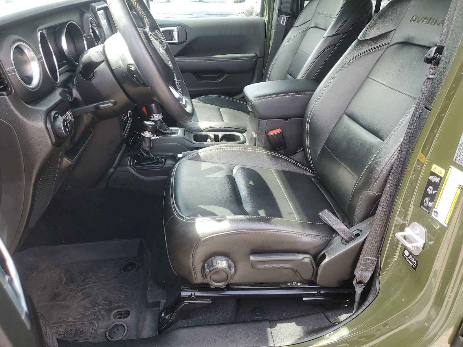 Thumbnail: 2022 Jeep Gladiator - 18