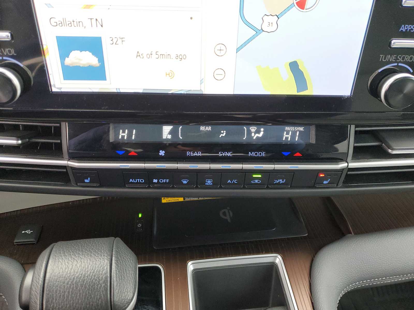 Thumbnail: 2024 Toyota Sienna - 29