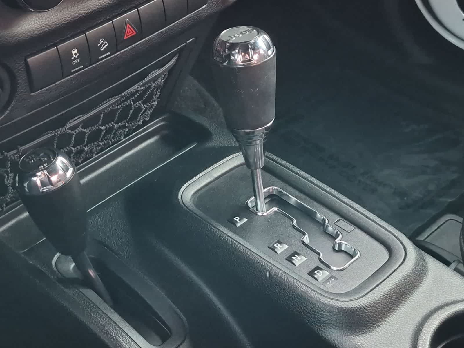 Thumbnail: 2018 Jeep Wrangler - 30