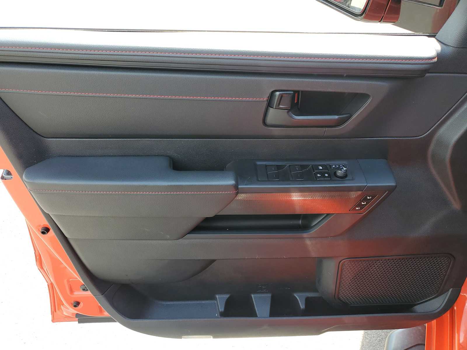 Thumbnail: 2022 Toyota Tundra - 13