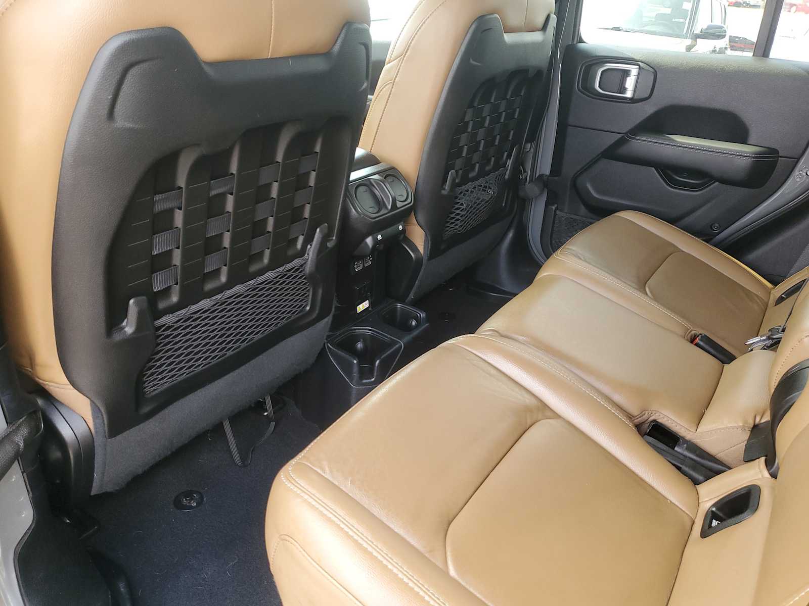 Thumbnail: 2020 Jeep Gladiator - 12