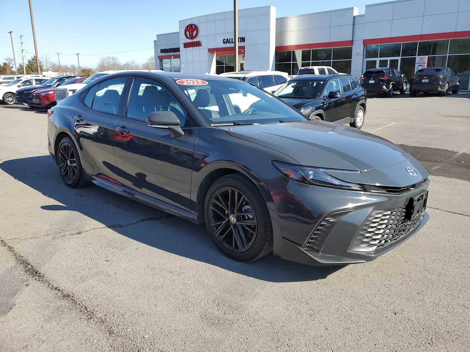 Thumbnail: 2025 Toyota Camry - 4