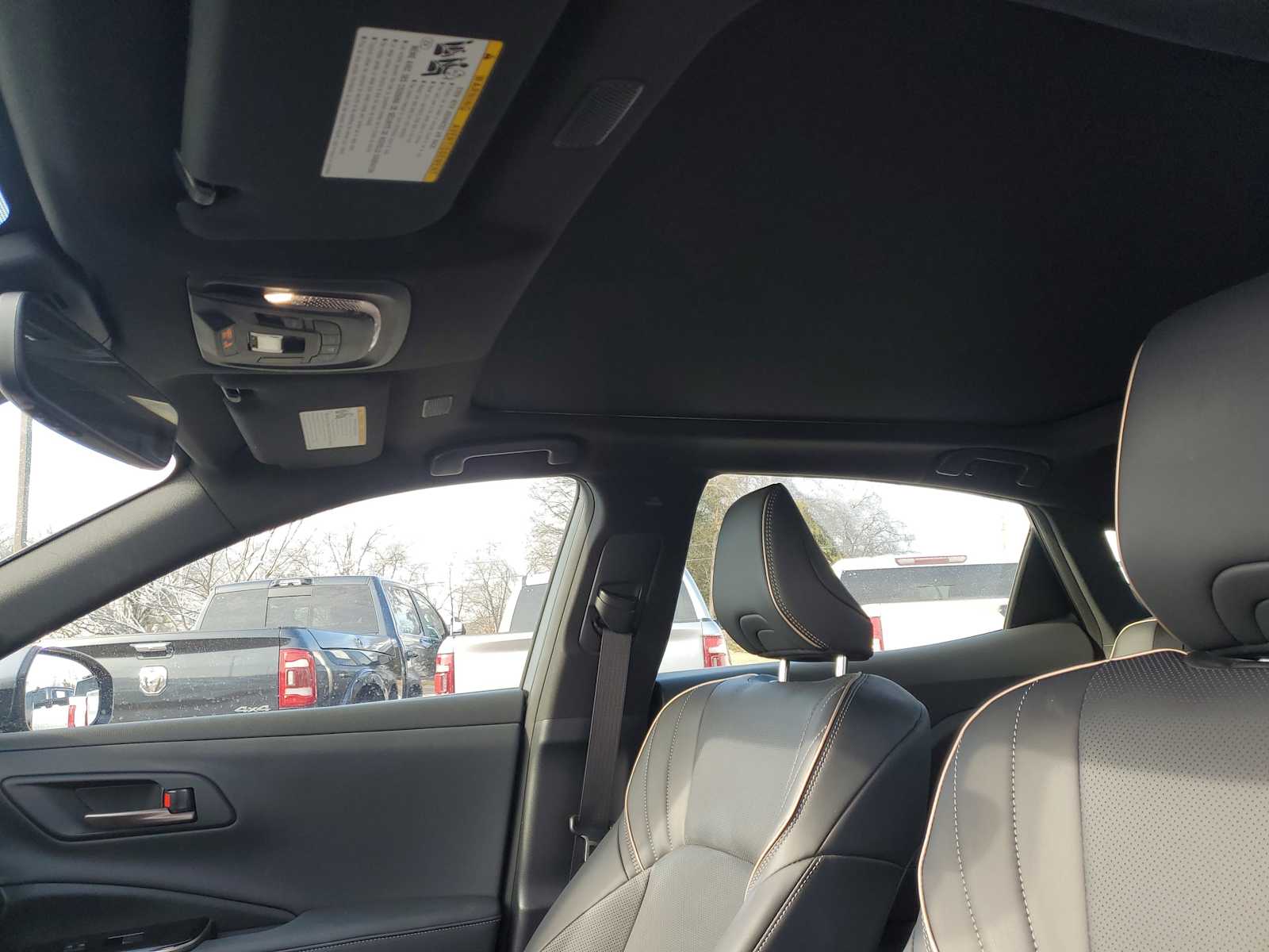 Thumbnail: 2025 Toyota Crown - 18