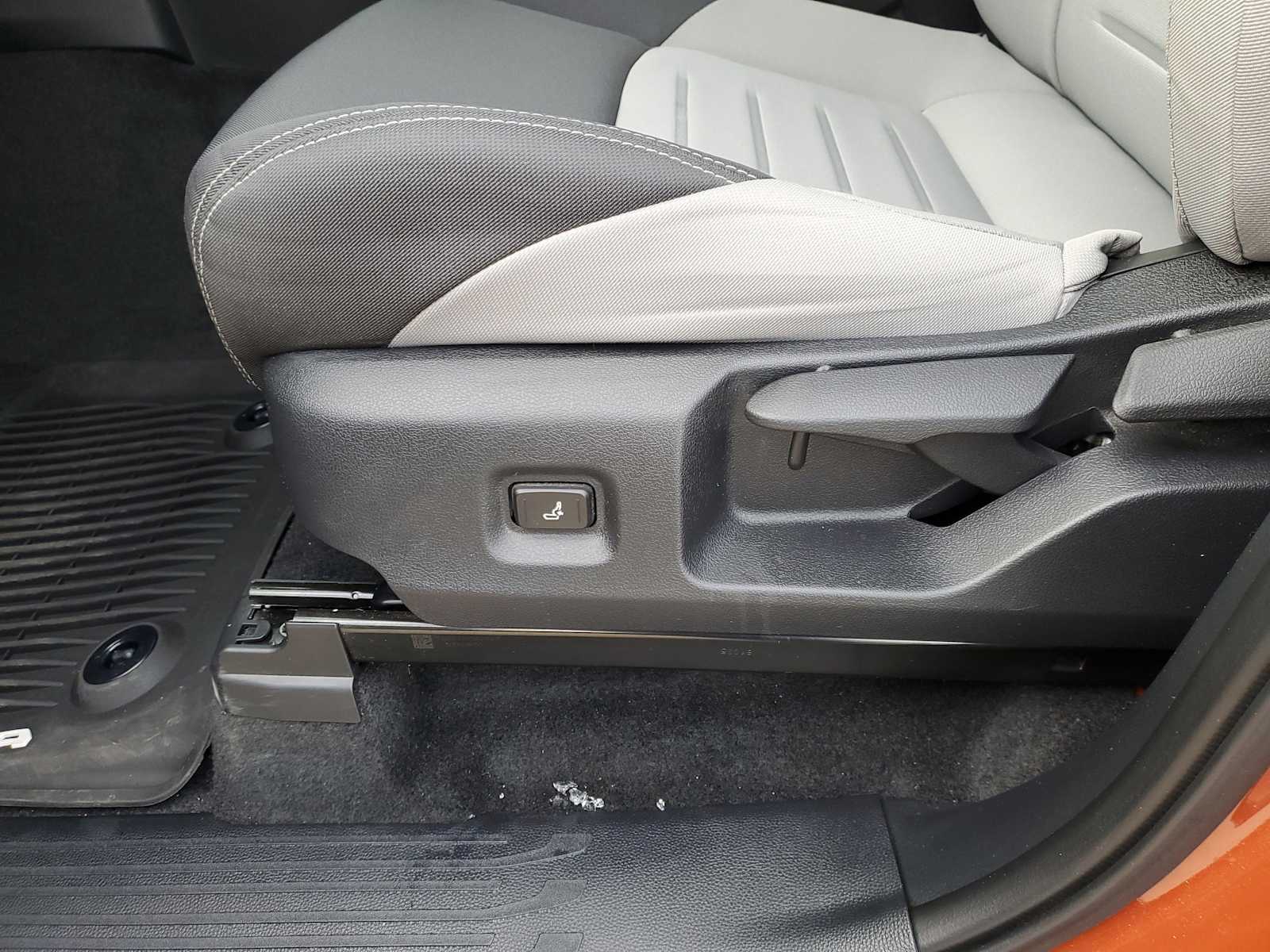 Thumbnail: 2025 Toyota Tacoma - 18