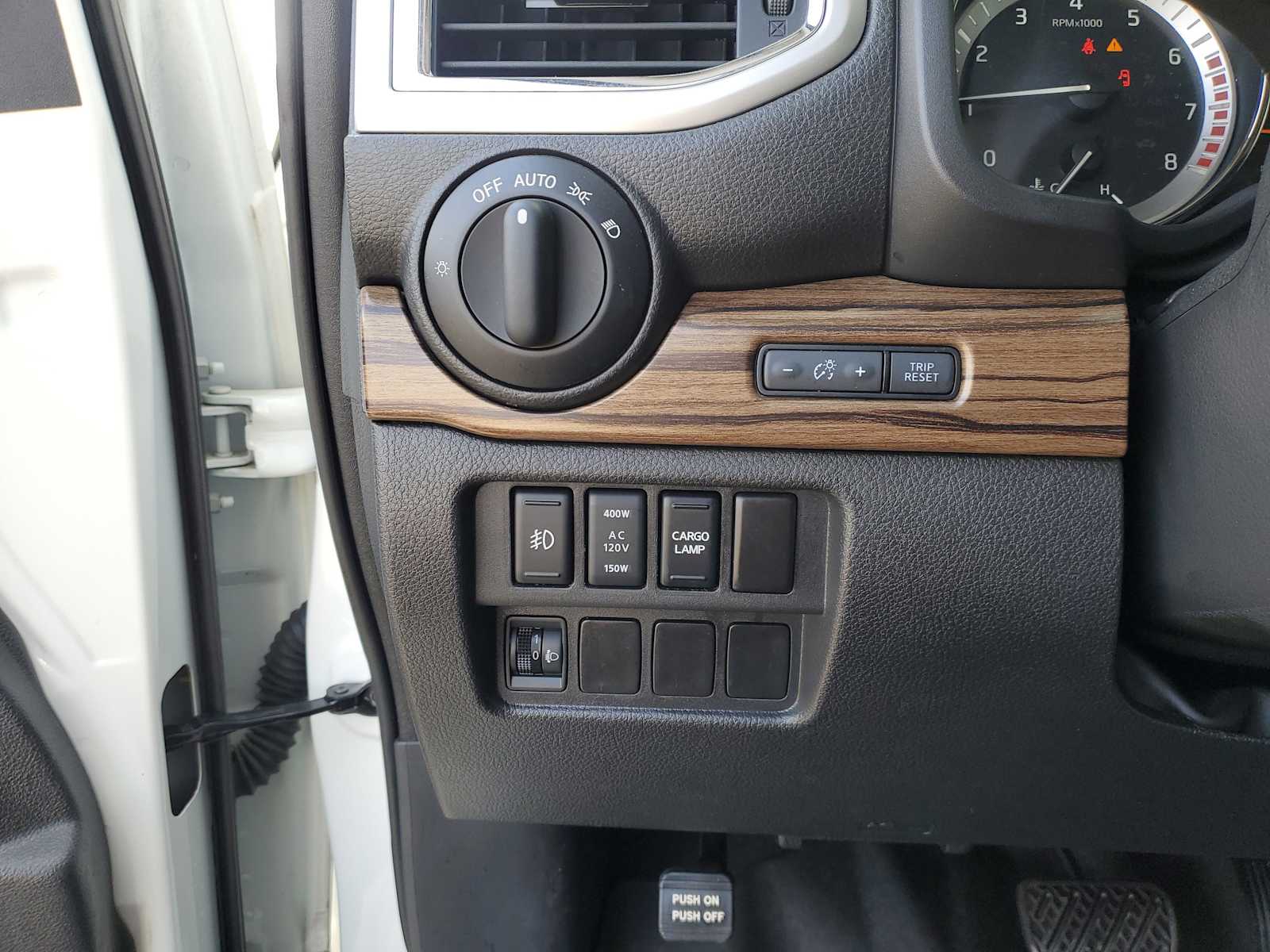 Thumbnail: 2019 Nissan Titan - 21