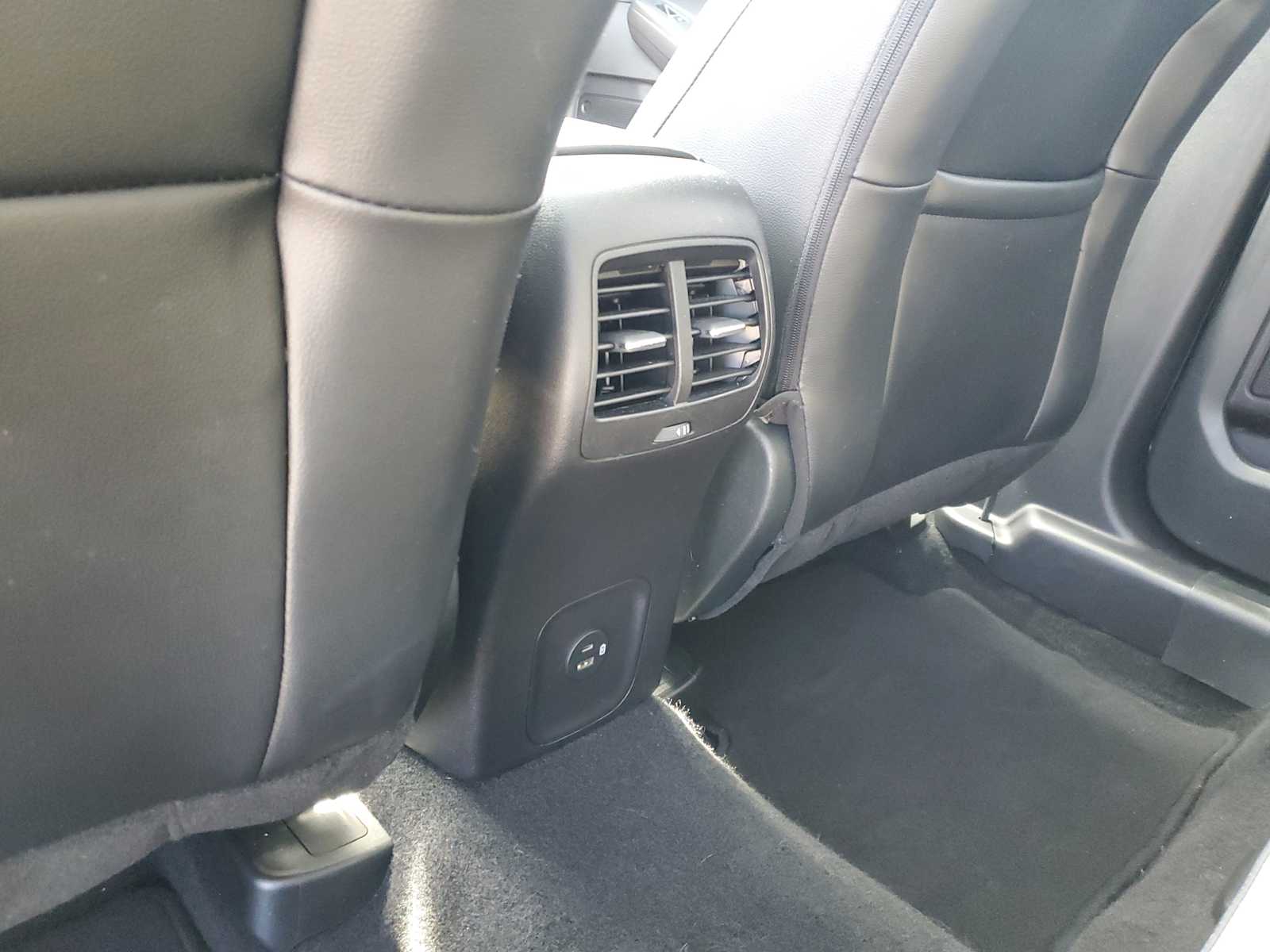 Thumbnail: 2022 Ford Escape - 15