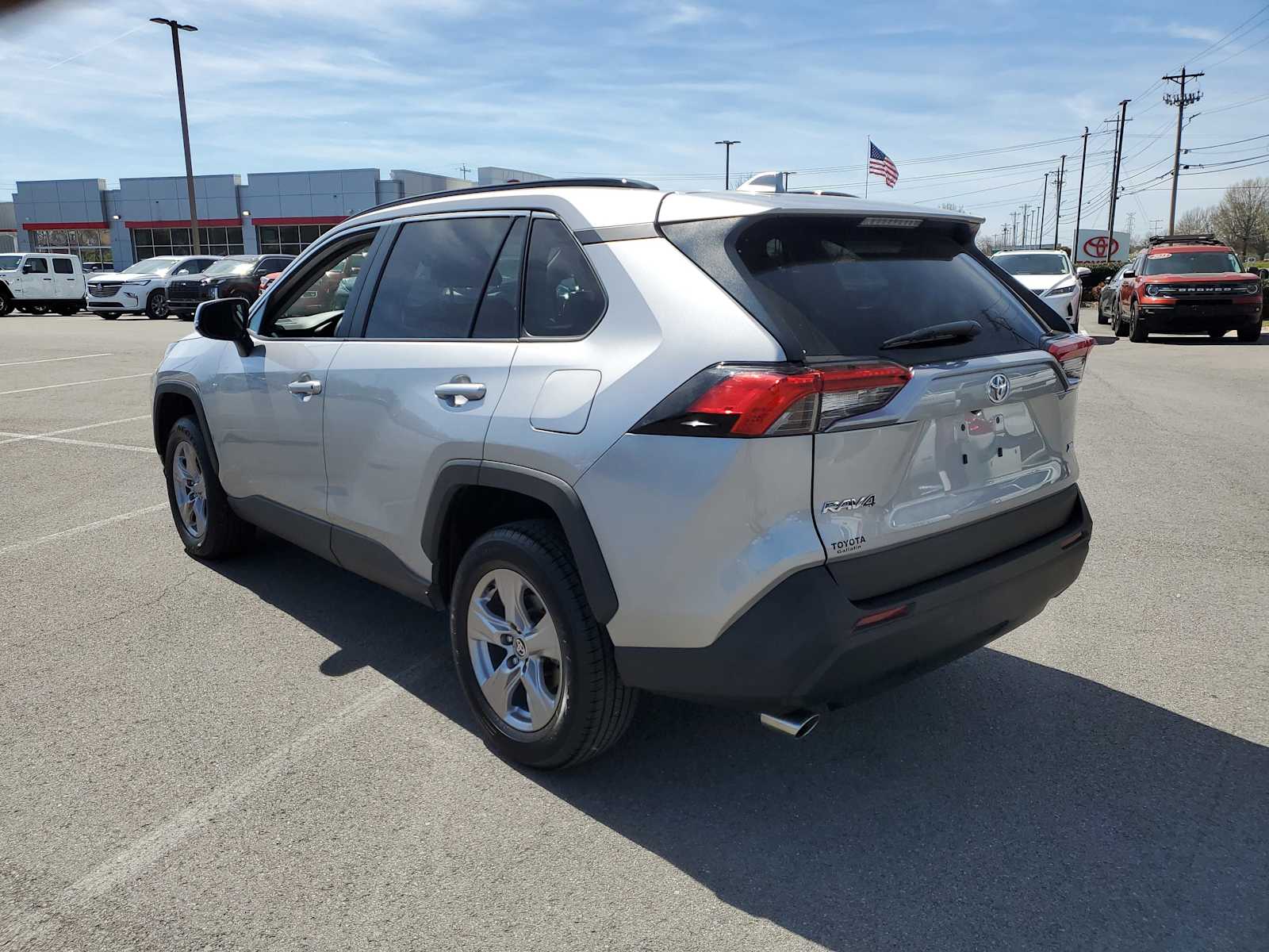 Thumbnail: 2024 Toyota RAV4 - 2