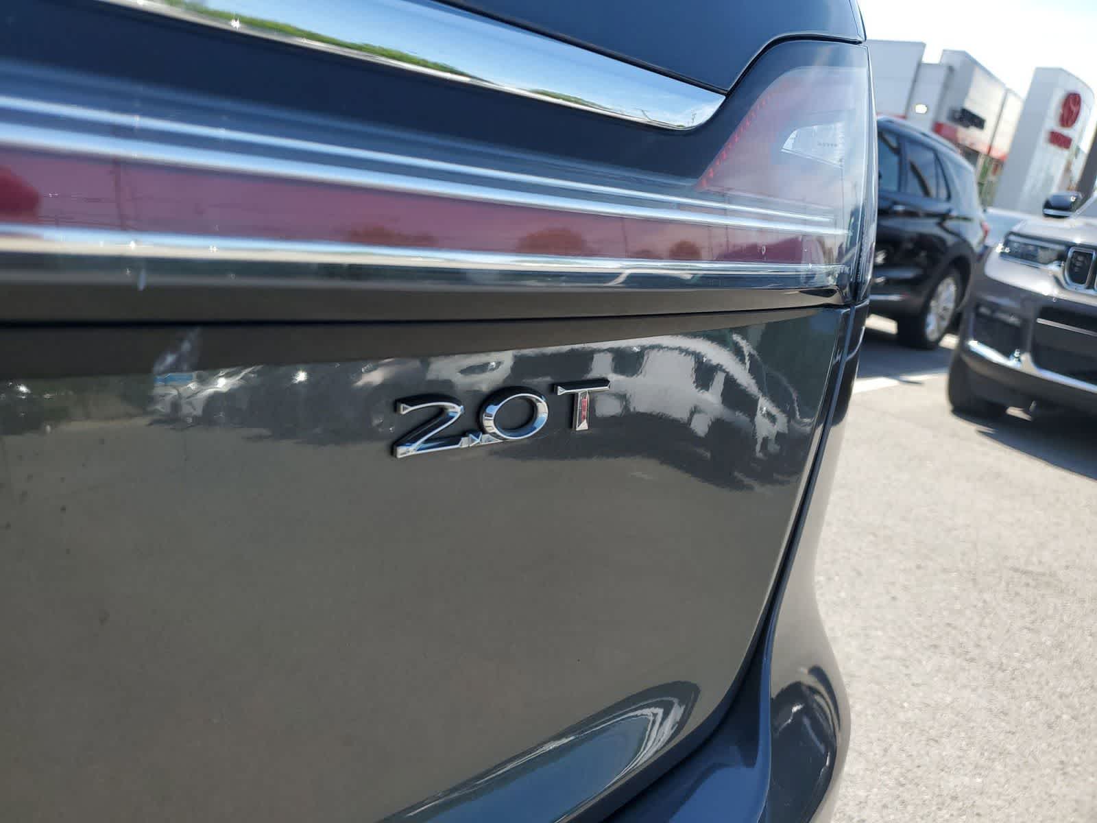 Thumbnail: 2020 Lincoln Nautilus - 7