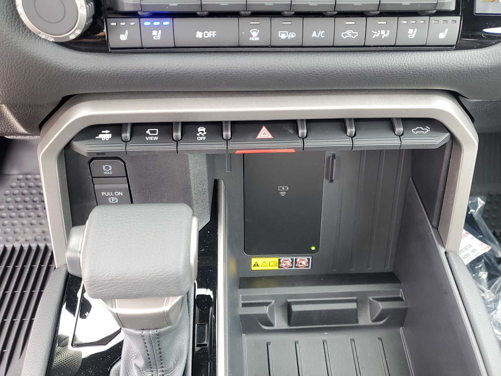 Thumbnail: 2026 Toyota Tundra - 32