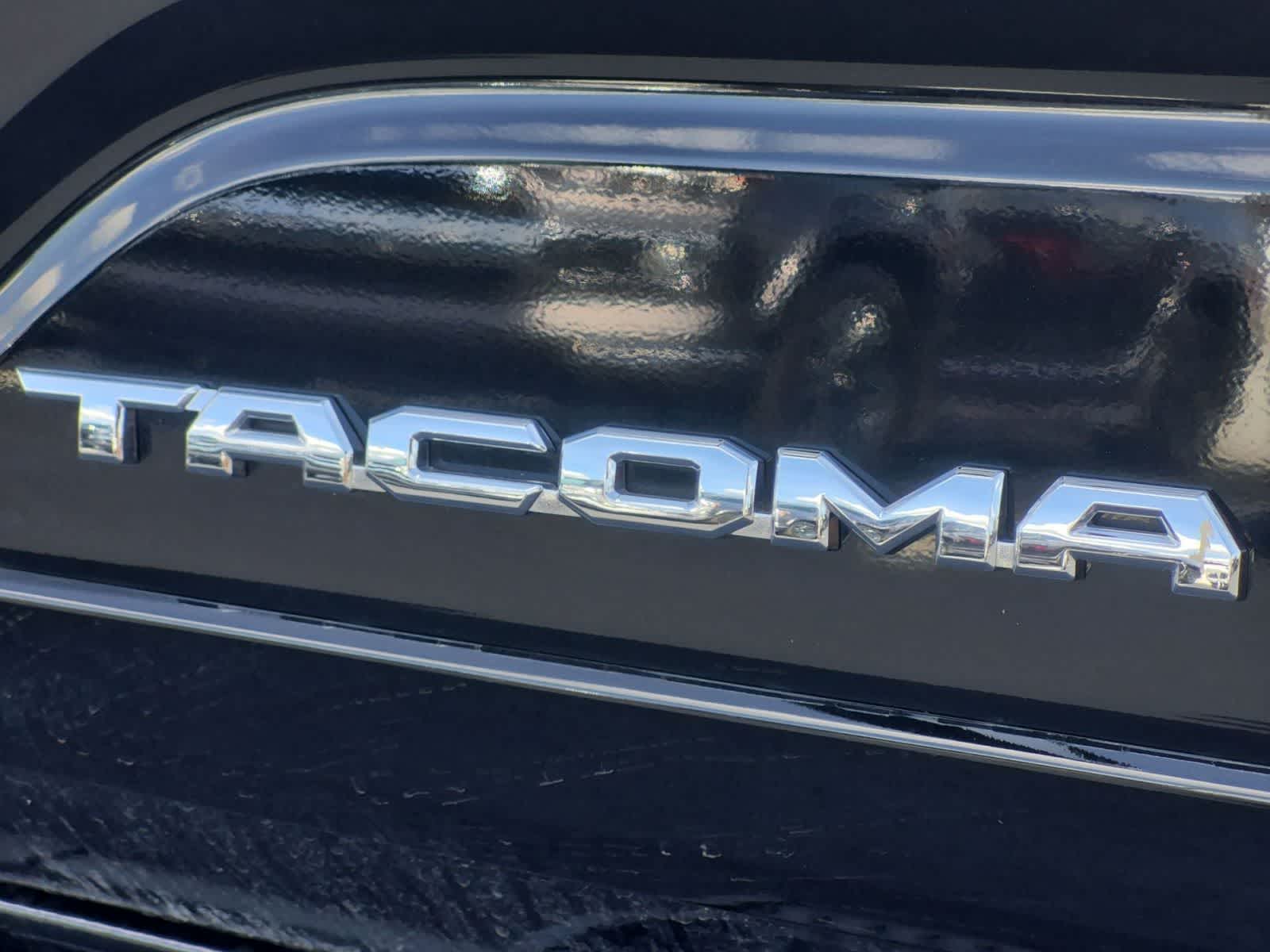 Thumbnail: 2024 Toyota Tacoma - 13