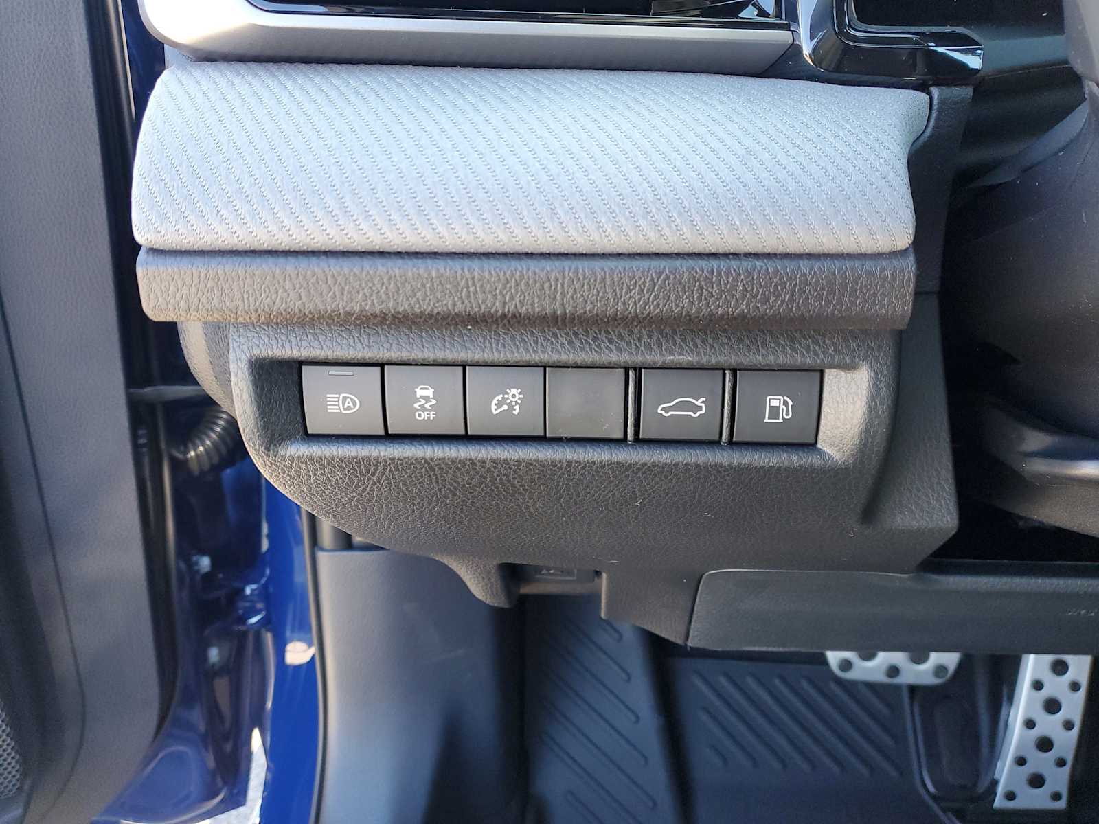 Thumbnail: 2026 Toyota Camry - 21