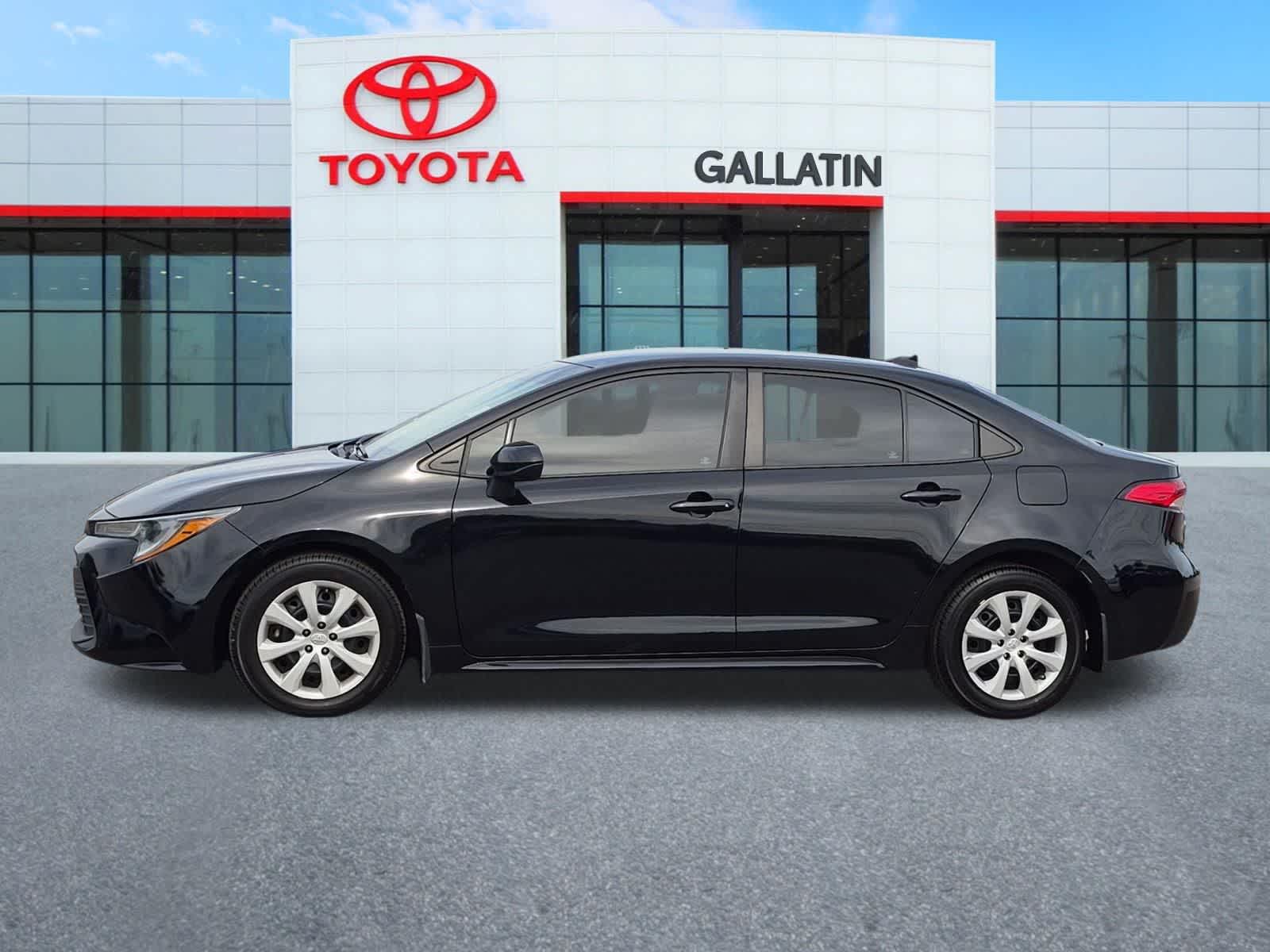 Thumbnail: 2023 Toyota Corolla - 5