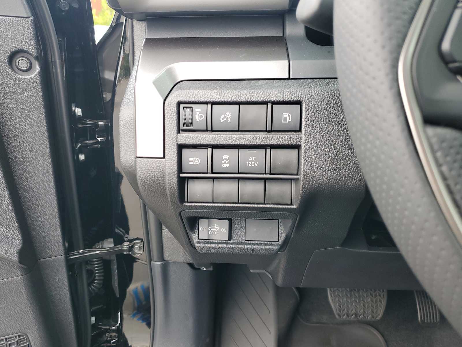 Thumbnail: 2025 Toyota Tacoma - 21