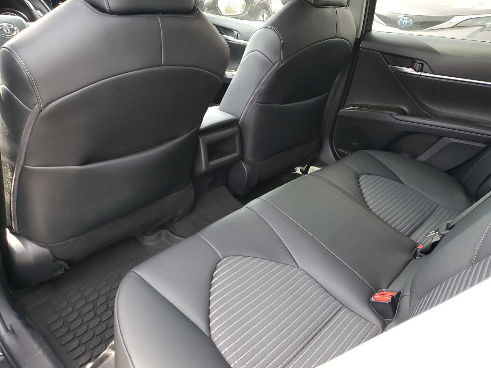 Thumbnail: 2023 Toyota Camry - 12