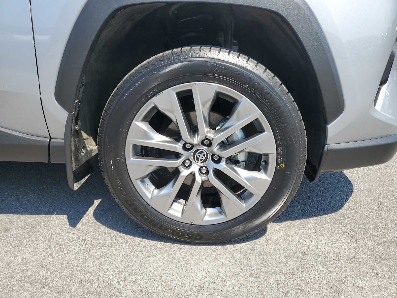 Thumbnail: 2025 Toyota RAV4 - 5