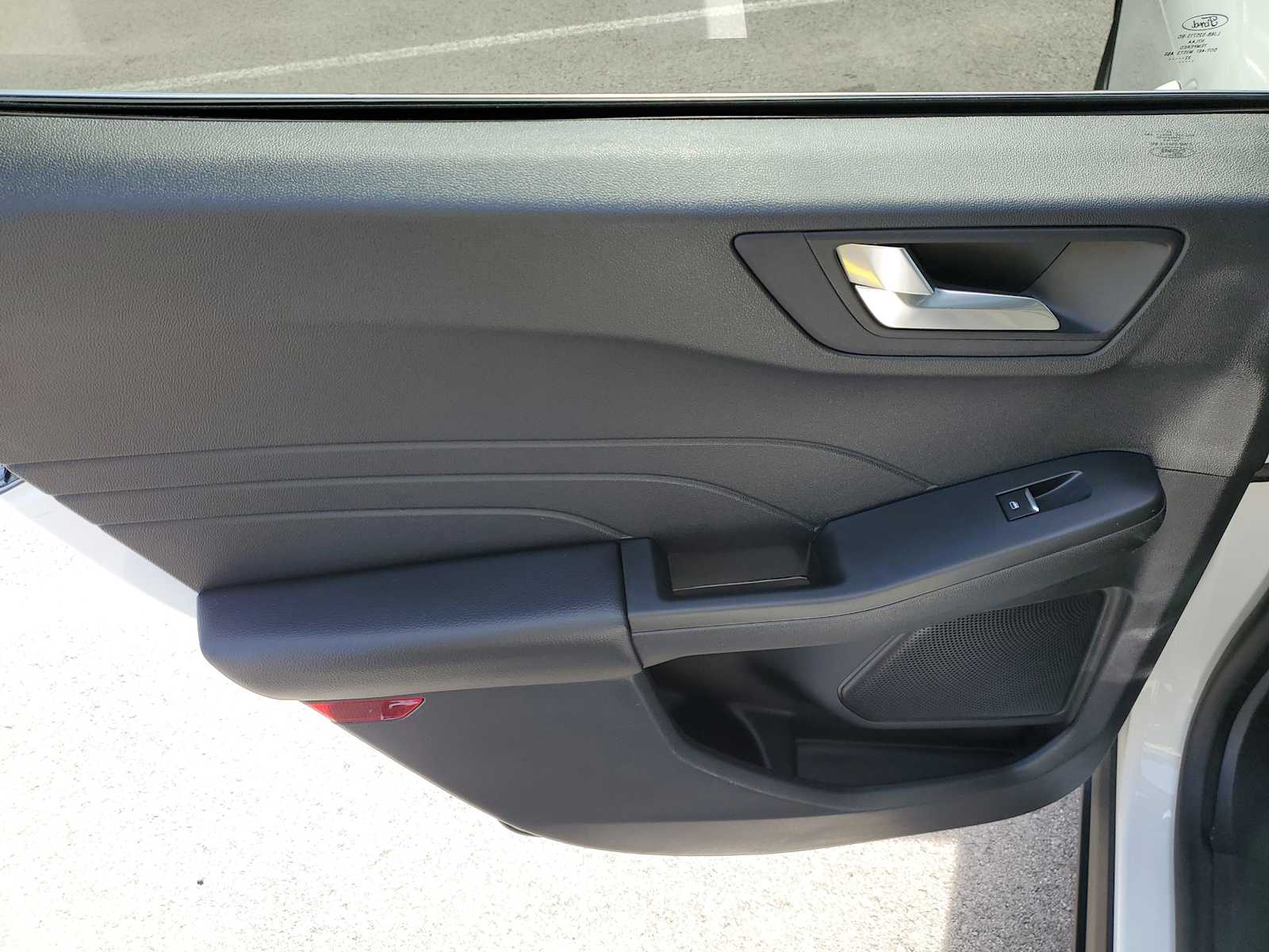 Thumbnail: 2022 Ford Escape - 11