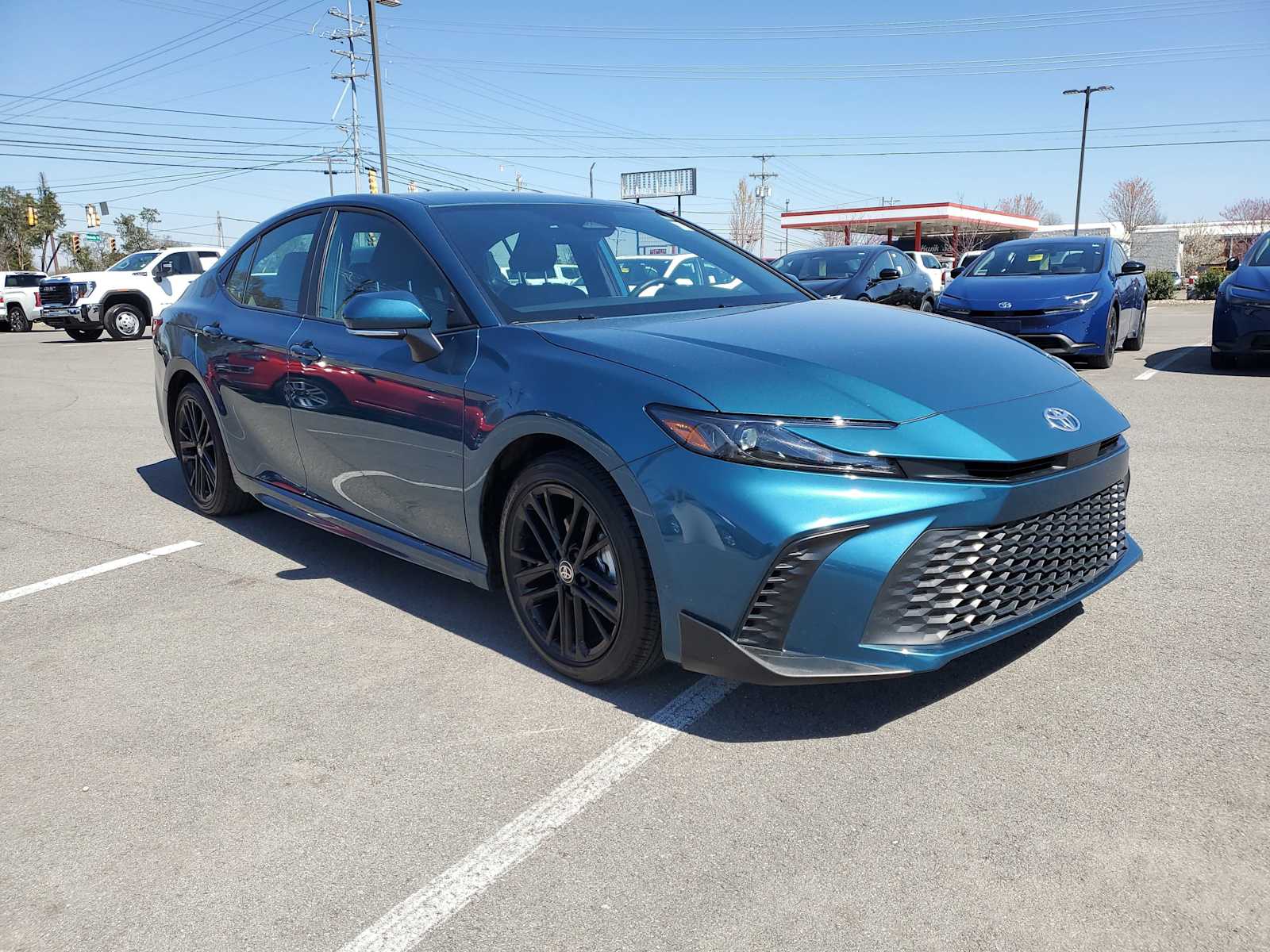 Thumbnail: 2026 Toyota Camry - 4