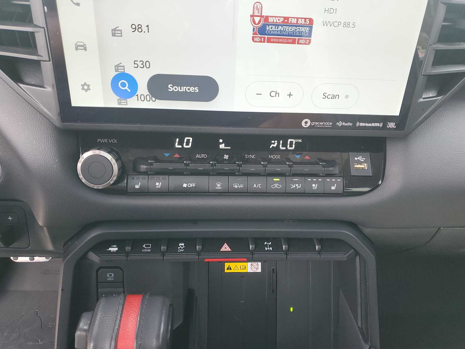 Thumbnail: 2022 Toyota Tundra - 27