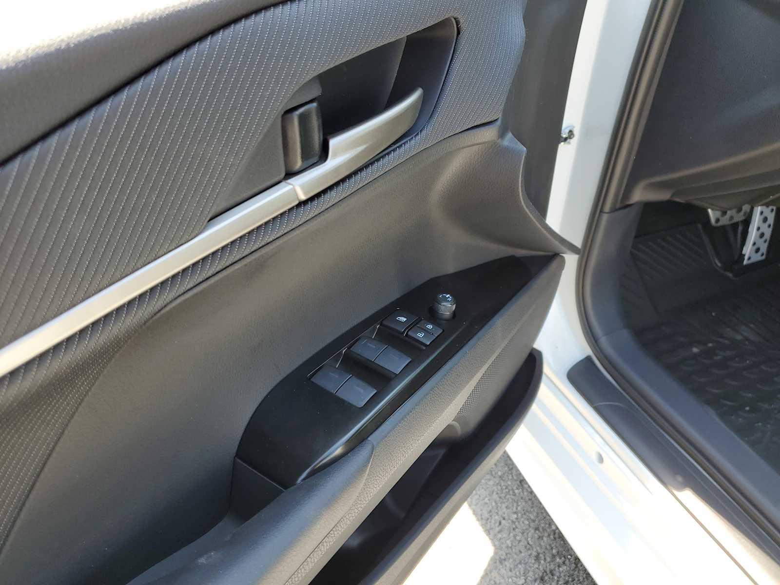 Thumbnail: 2026 Toyota Camry - 16