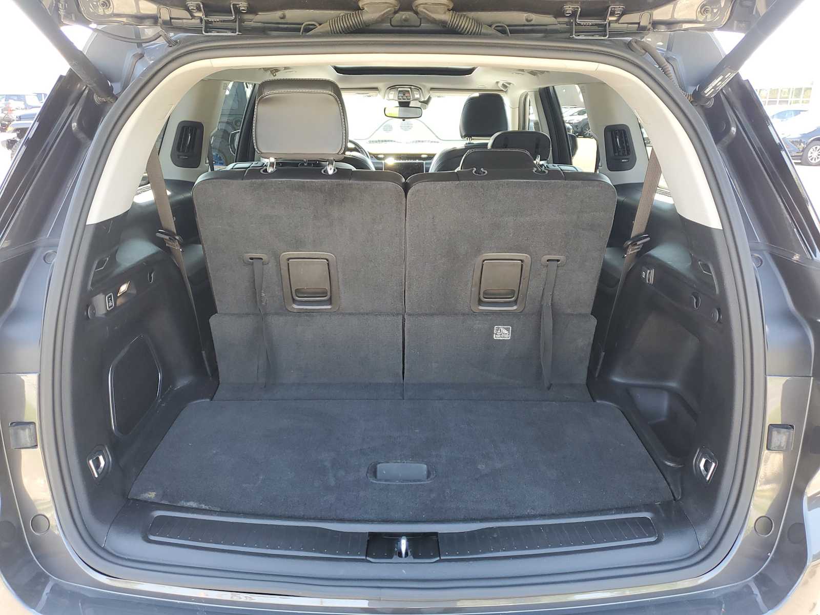 Thumbnail: 2021 Jeep Grand Cherokee L - 8