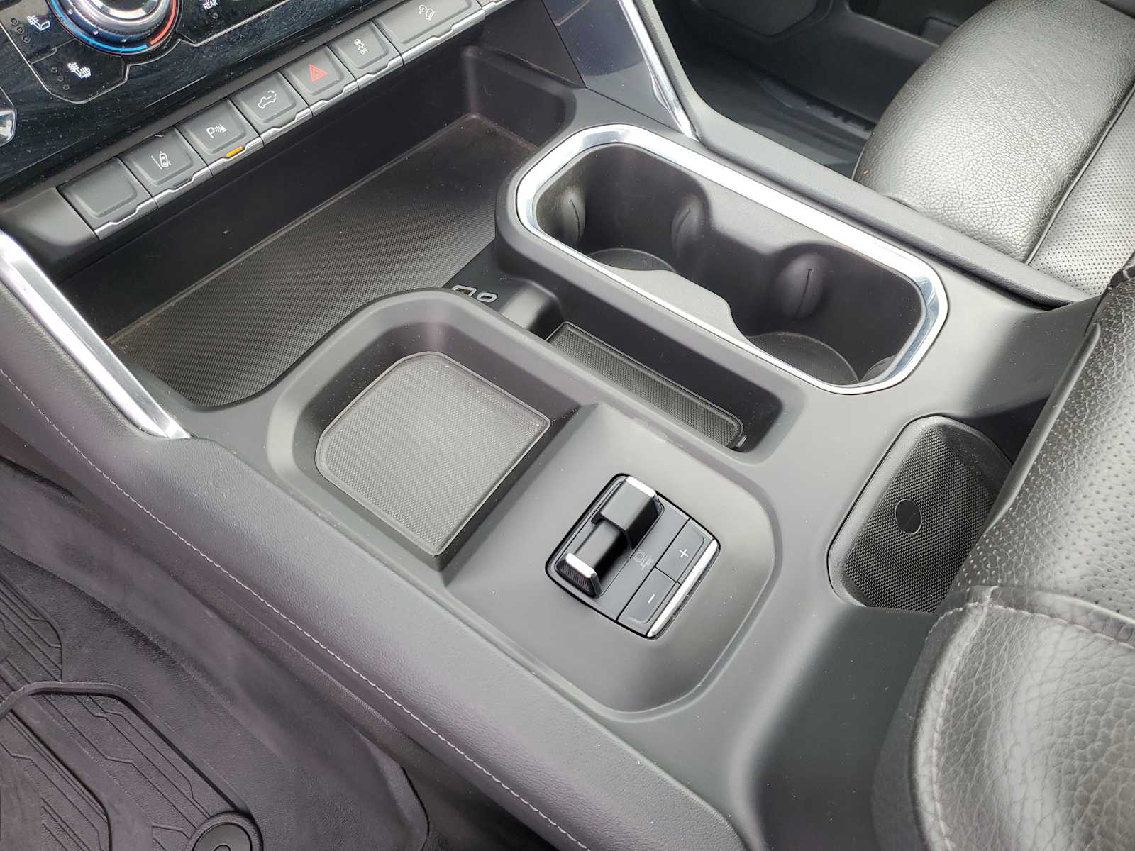 Thumbnail: 2024 GMC Sierra 2500 - 30