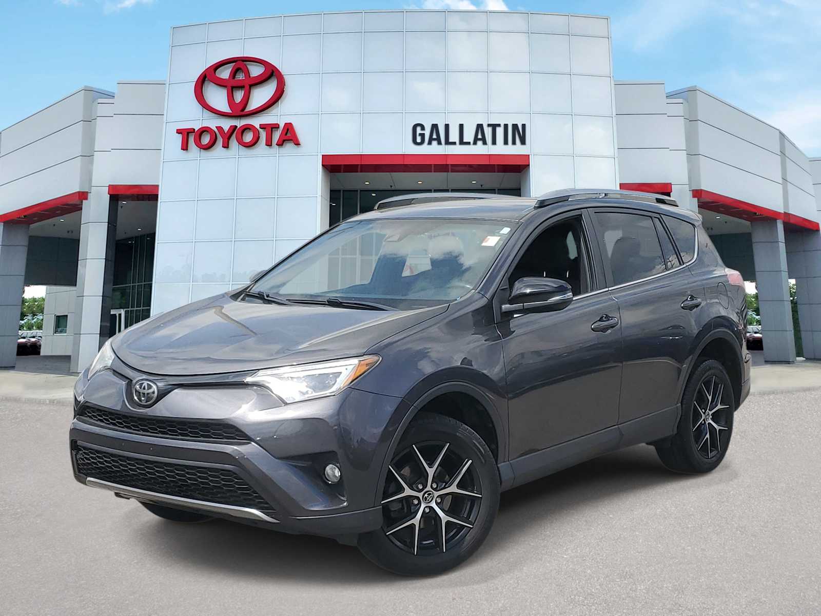 Thumbnail: 2017 Toyota RAV4 - 1