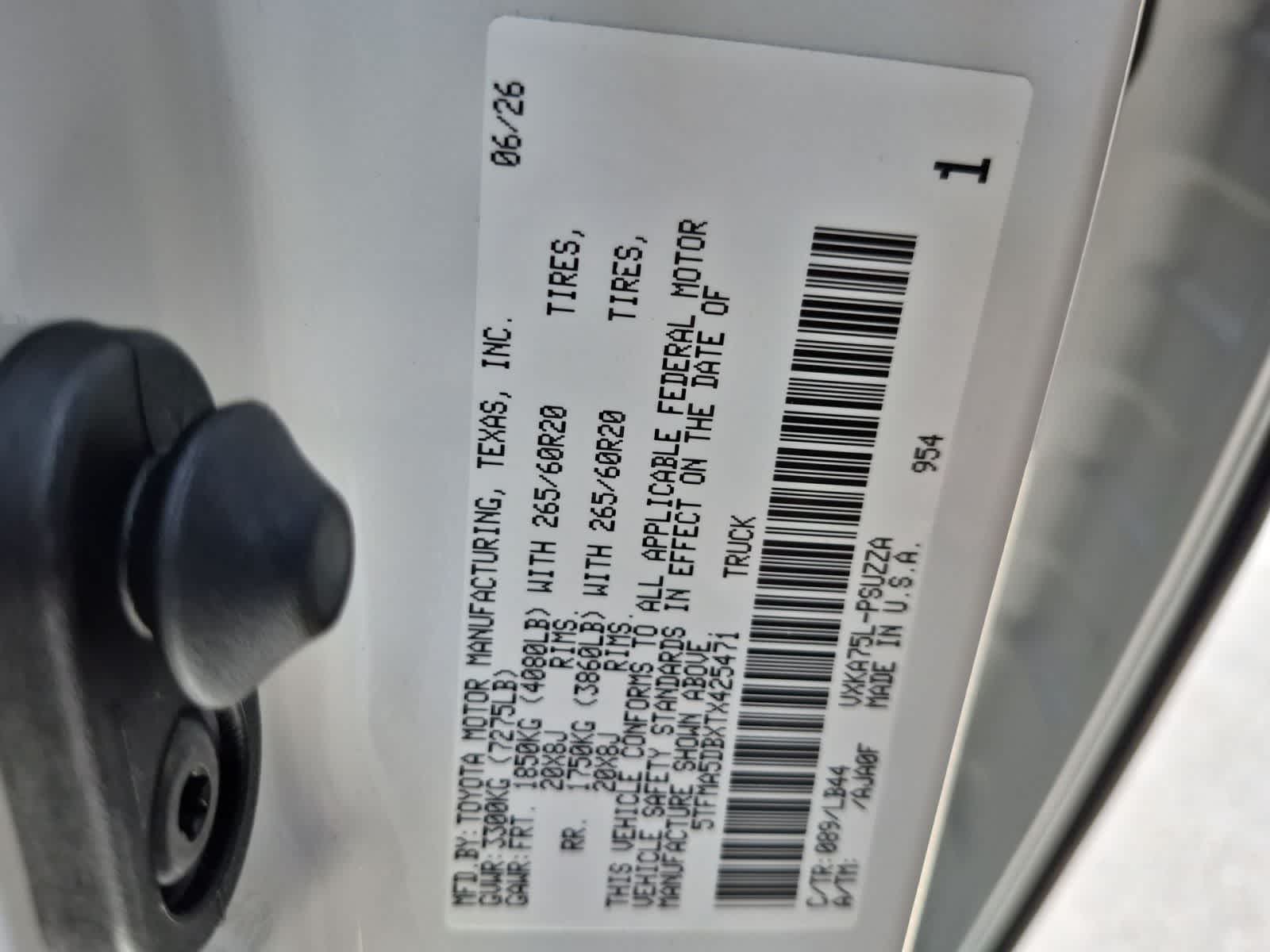 Thumbnail: 2026 Toyota Tundra - 39