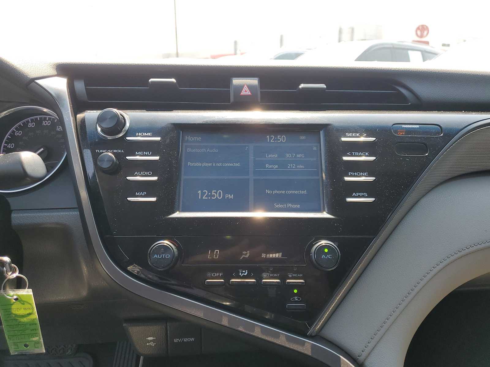 Thumbnail: 2019 Toyota Camry - 27