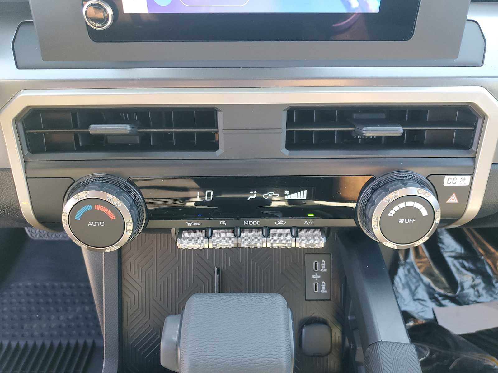 Thumbnail: 2025 Toyota Tacoma - 27