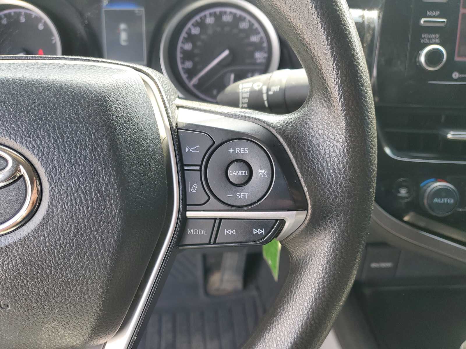 Thumbnail: 2023 Toyota Camry - 23