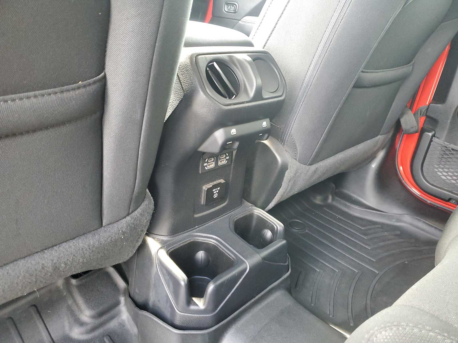 Thumbnail: 2021 Jeep Wrangler - 12