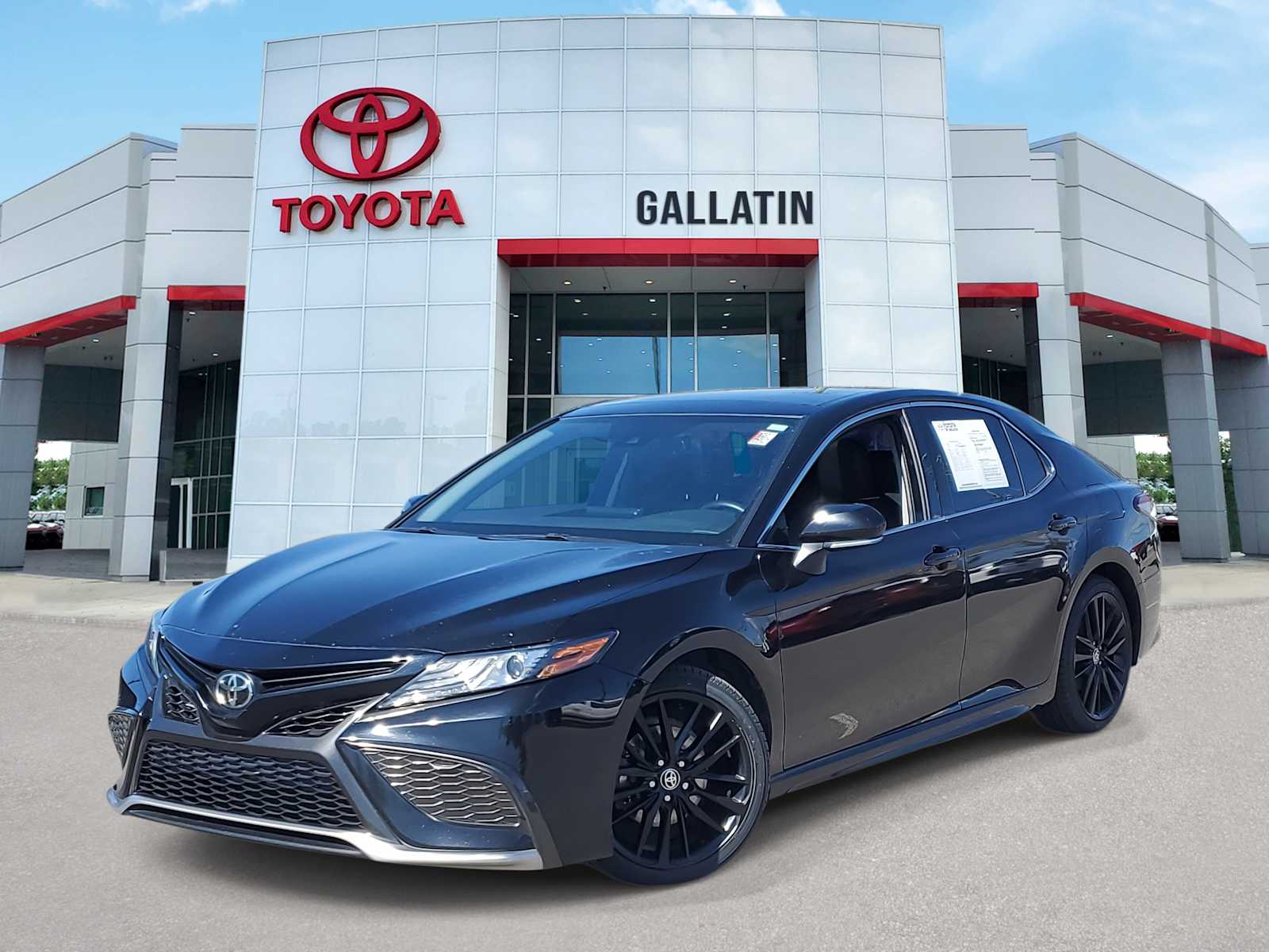 Thumbnail: 2021 Toyota Camry - 1