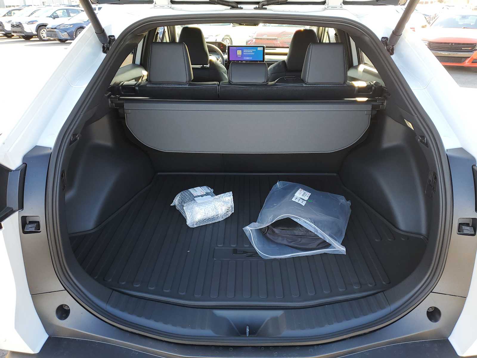 Thumbnail: 2026 Toyota bZ - 9