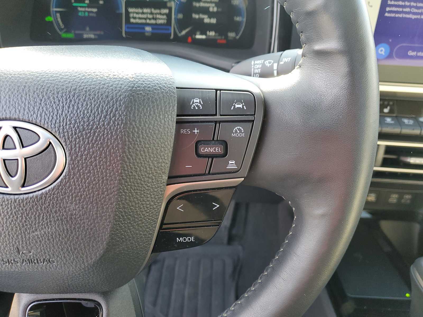 Thumbnail: 2025 Toyota Camry - 23