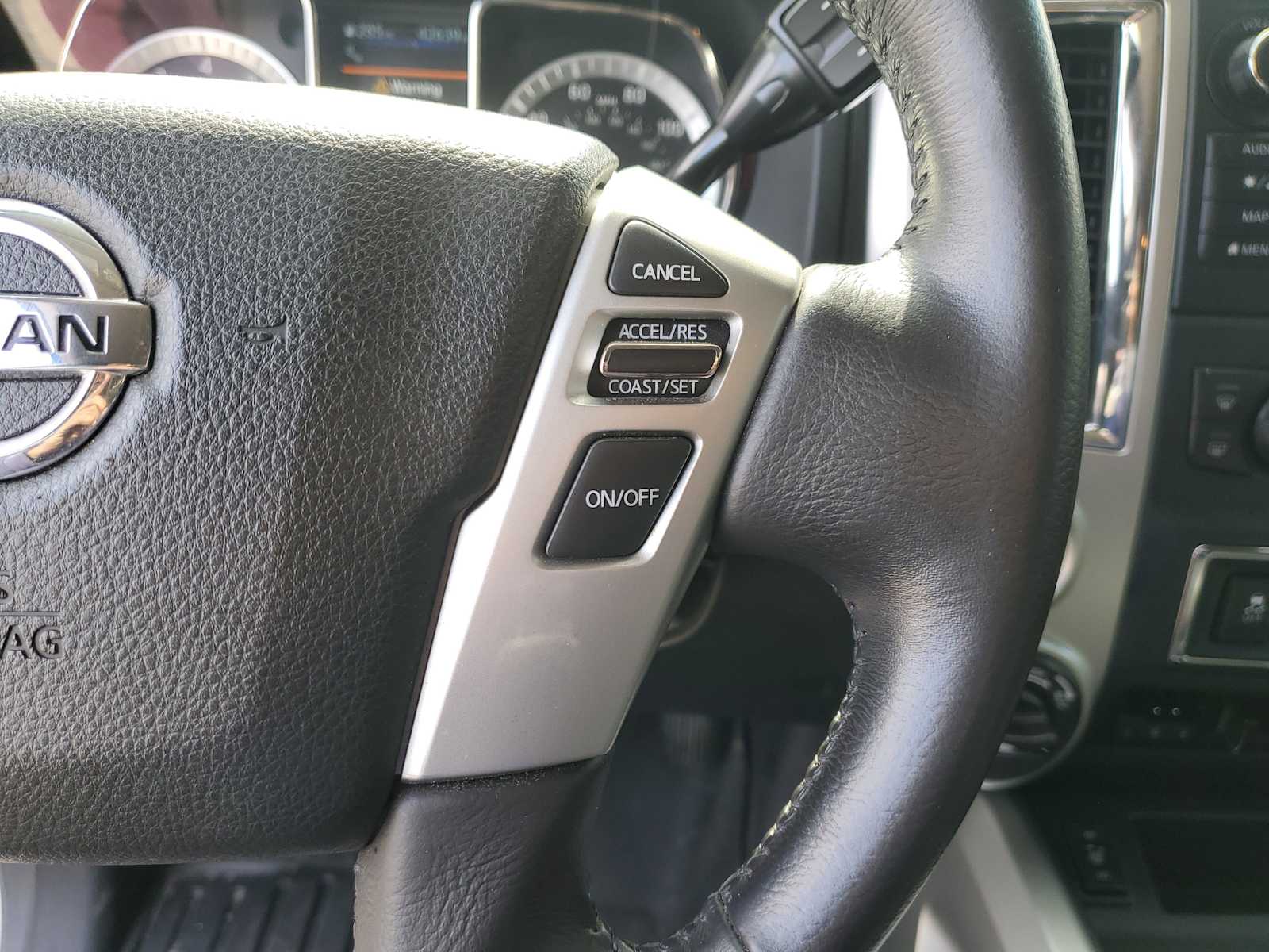 Thumbnail: 2019 Nissan Titan - 24