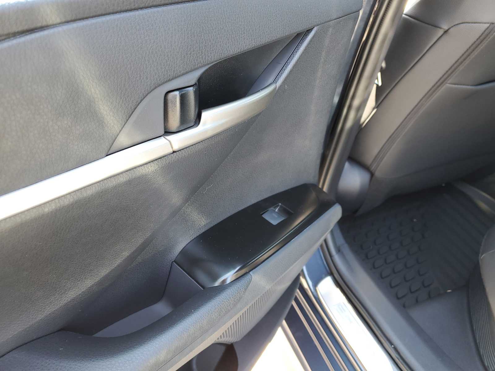 Thumbnail: 2026 Toyota Camry - 11