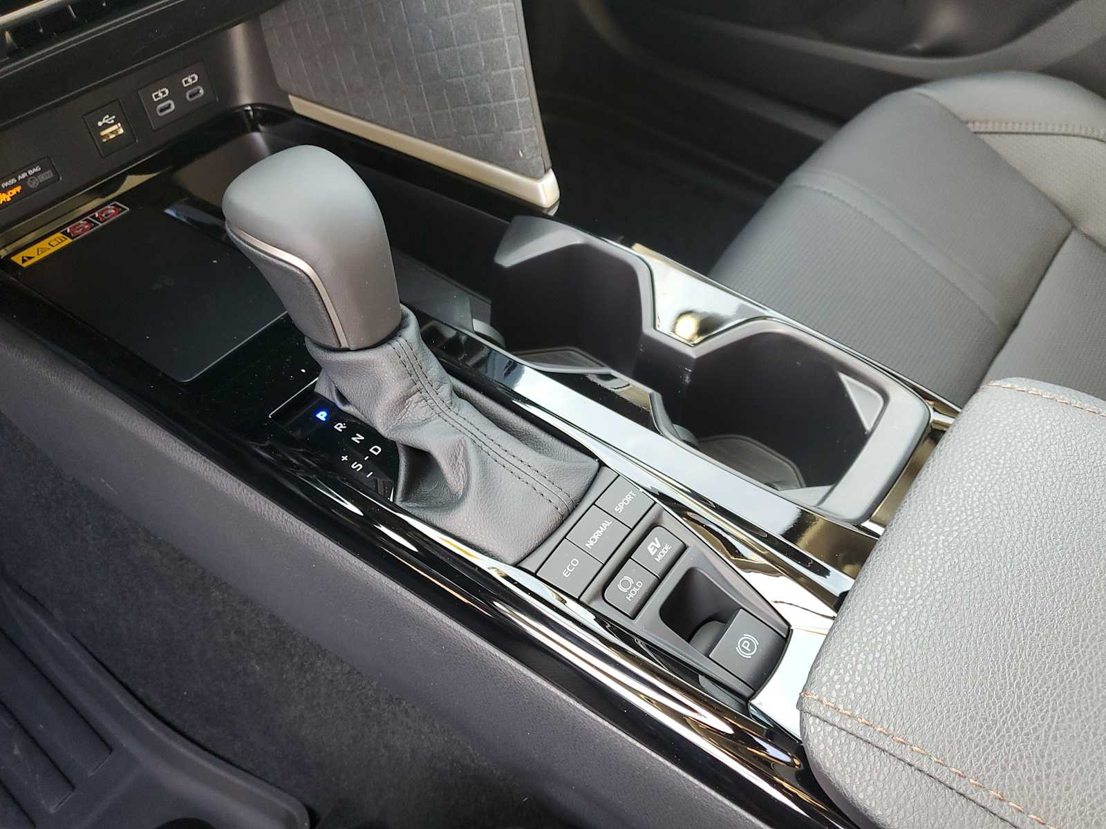 Thumbnail: 2026 Toyota Camry - 29