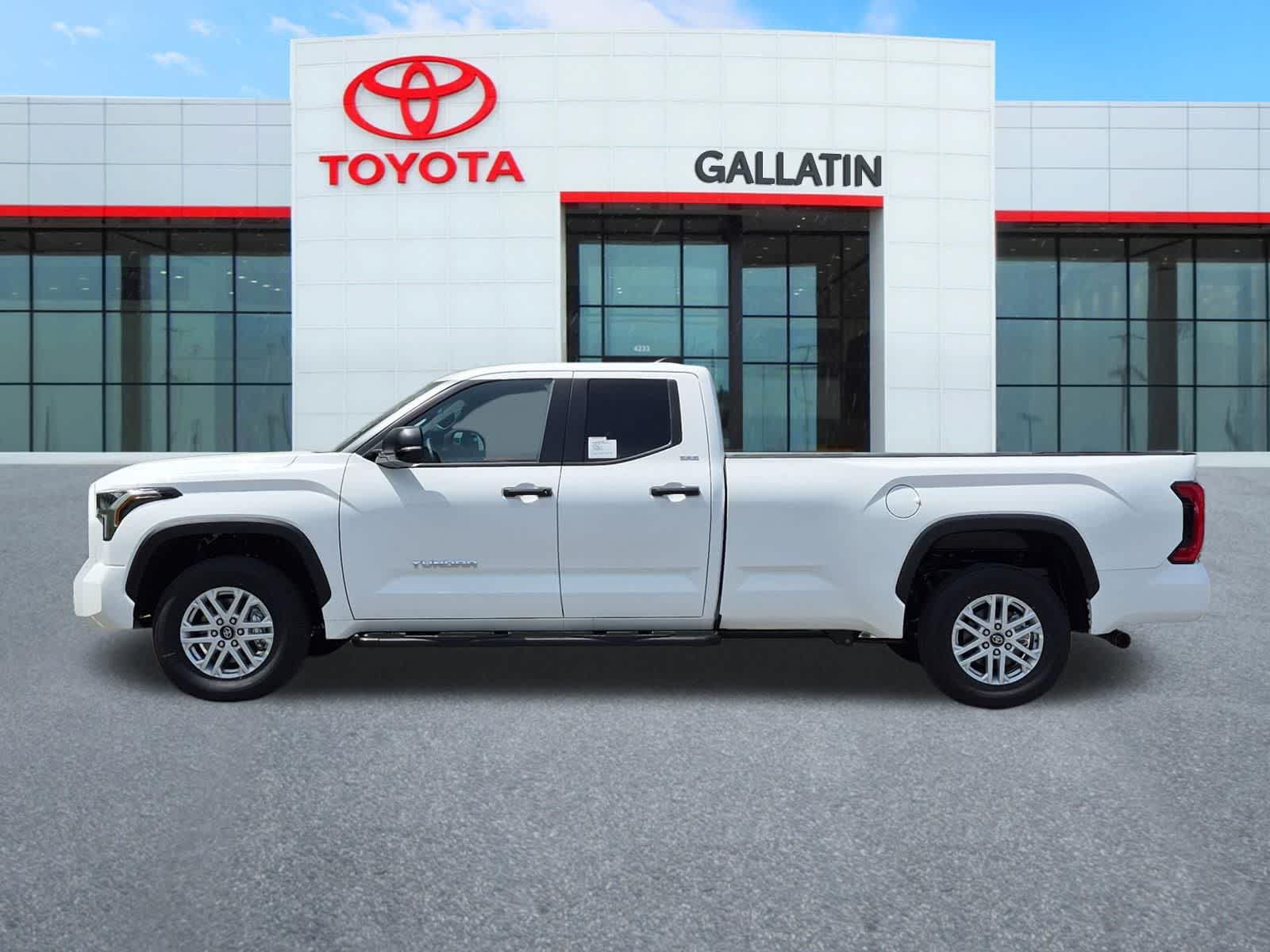 Thumbnail: 2026 Toyota Tundra - 3