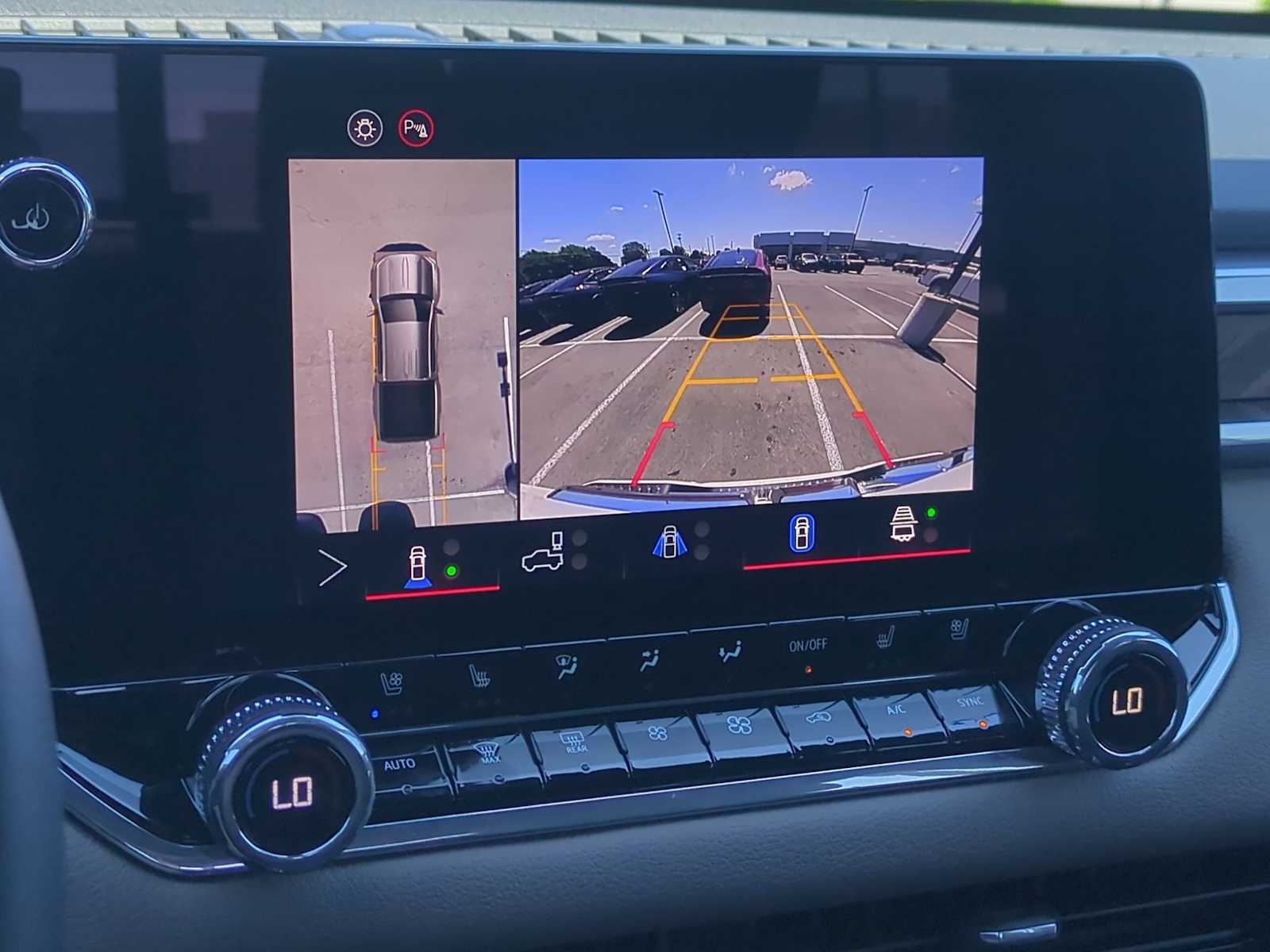 Thumbnail: 2026 GMC Canyon - 21