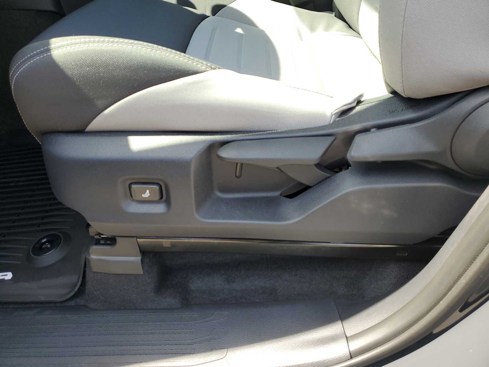 Thumbnail: 2025 Toyota Tacoma - 19