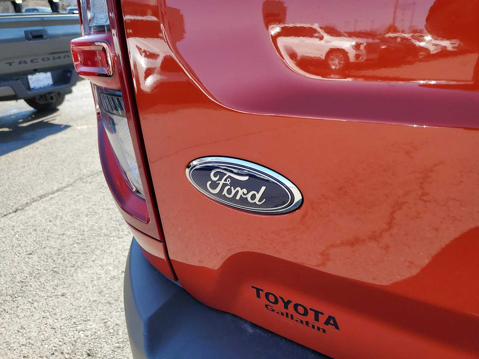 Thumbnail: 2023 Ford Bronco Sport - 8