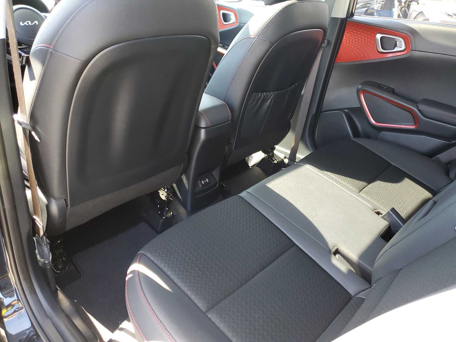 Thumbnail: 2025 Kia Soul - 13