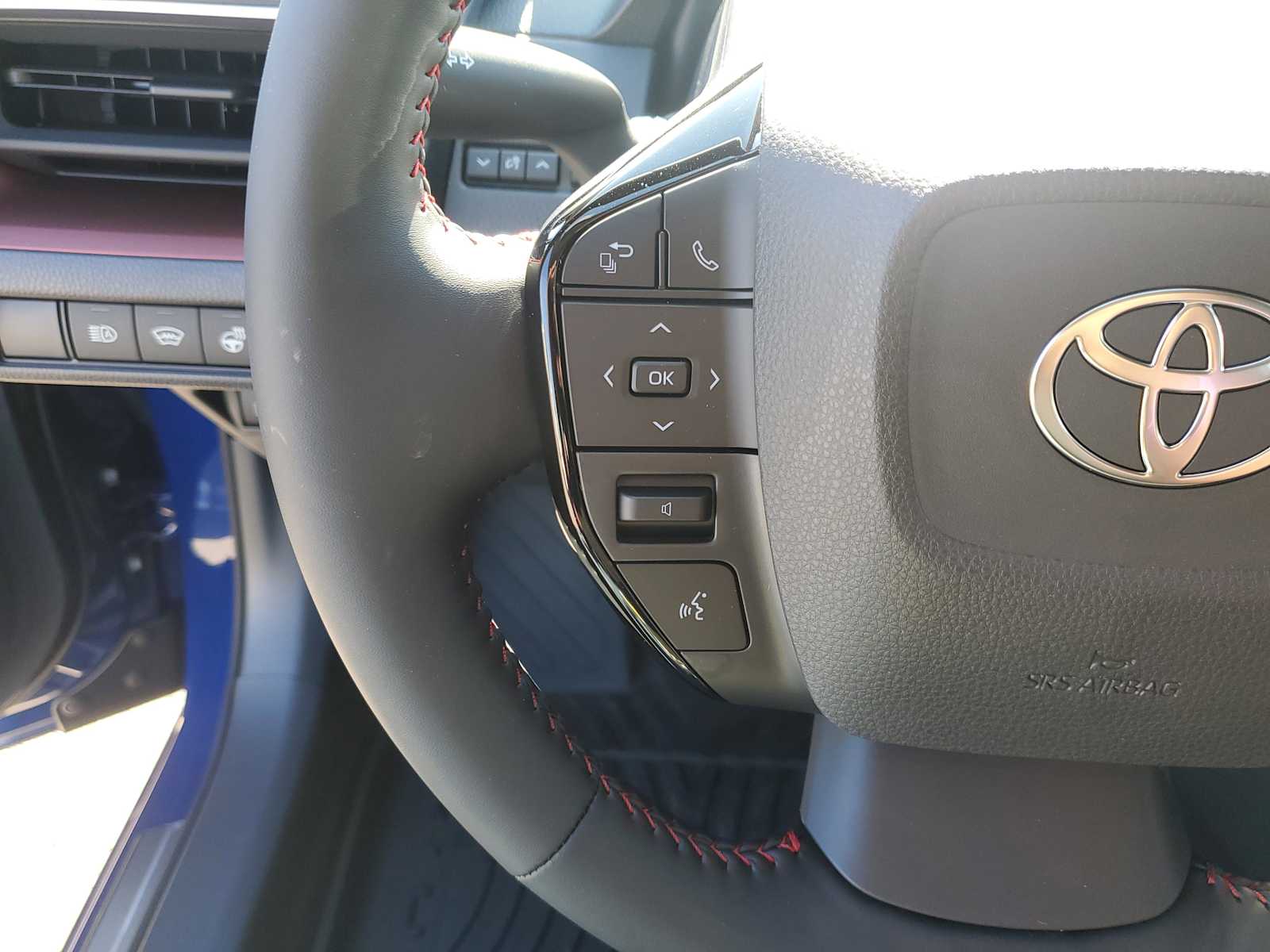 Thumbnail: 2026 Toyota Prius - 22