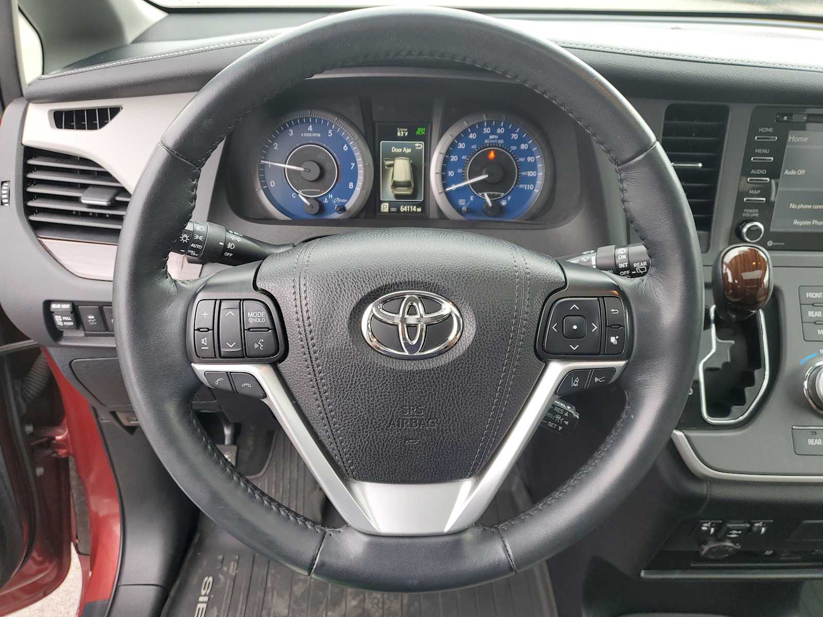 Thumbnail: 2020 Toyota Sienna - 19