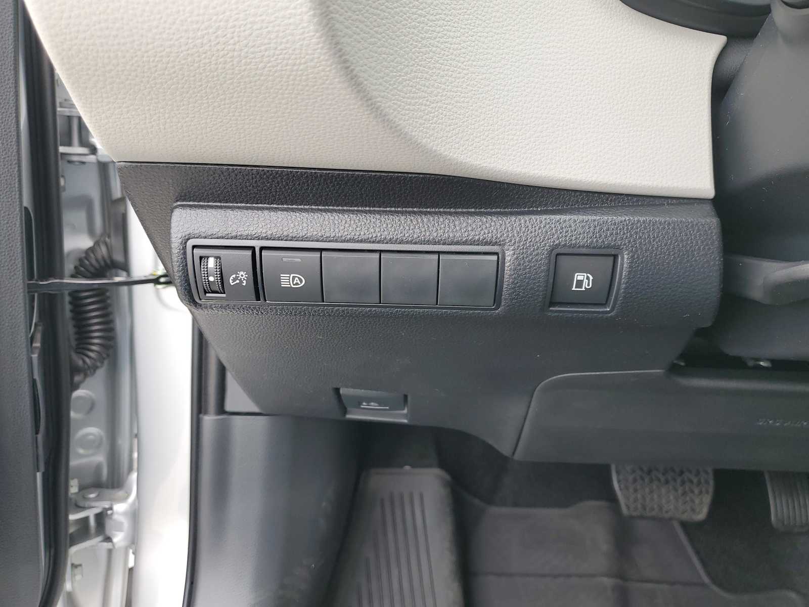 Thumbnail: 2026 Toyota Corolla - 21