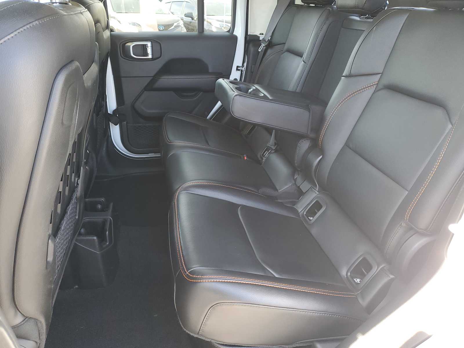 Thumbnail: 2021 Jeep Gladiator - 11