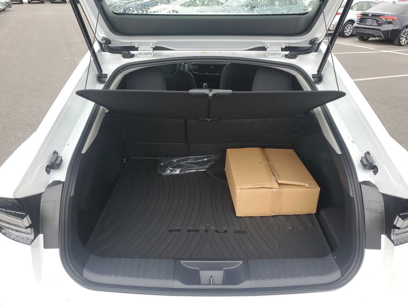 Thumbnail: 2026 Toyota Prius - 8