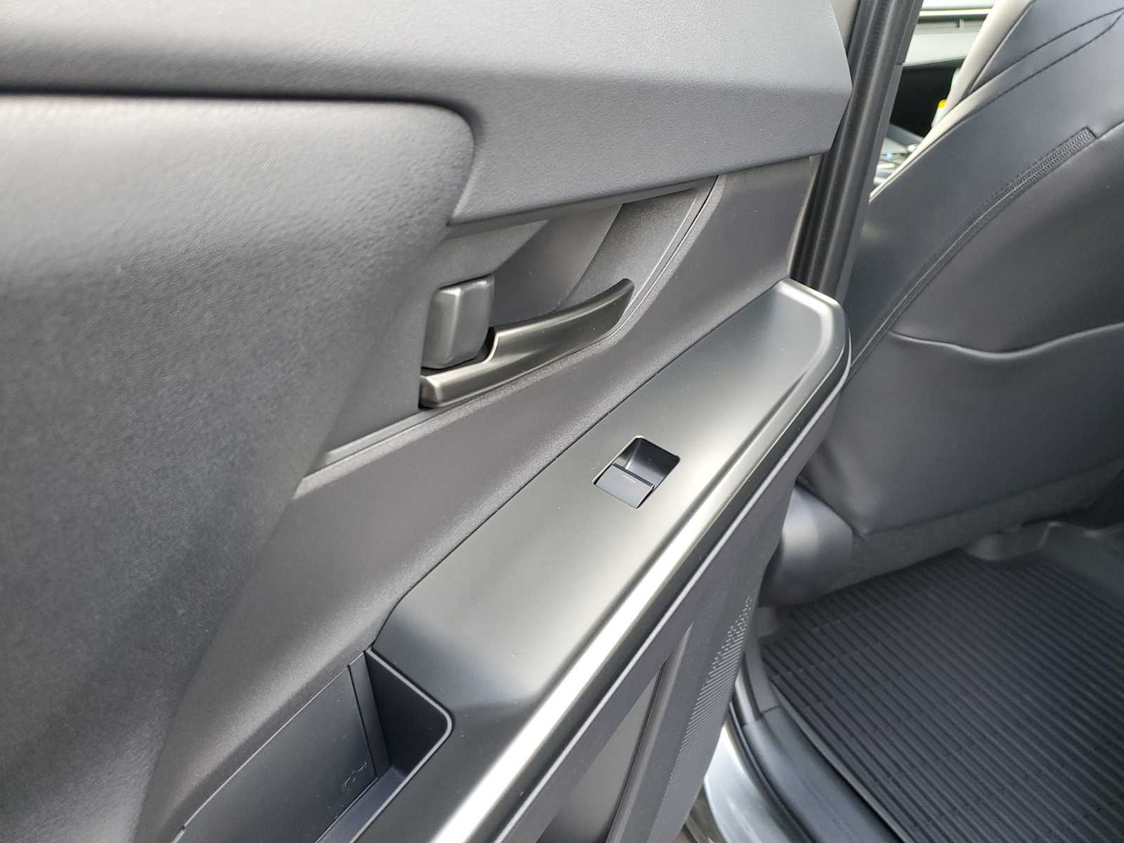 Thumbnail: 2026 Toyota bZ - 12